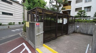 南茨木ﾊｲﾀｳﾝ東奈良高層住宅F棟の物件外観写真
